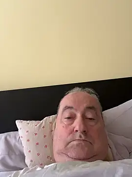 csikar online show from 04-14-26, 06:51