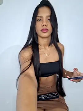 meenina veneno online show from 02-13-26, 12:43