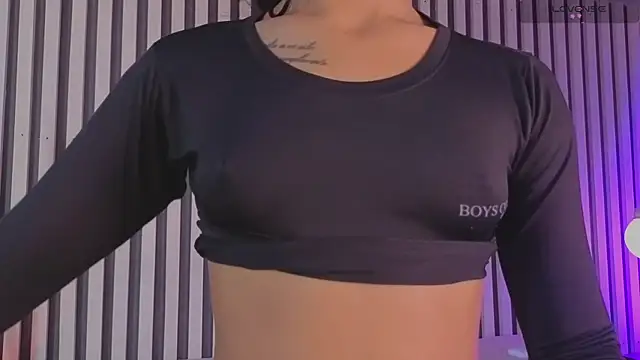 Ariana klarts online show from 06-30-26, 11:54