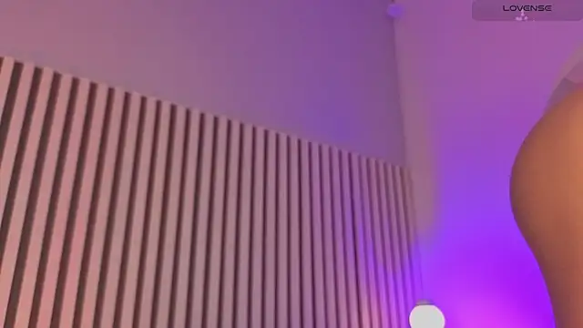Ariana klarts online show from 06-20-26, 12:43