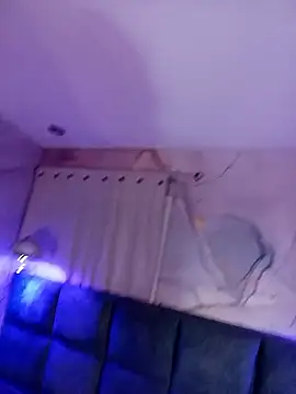 Victoria01  online show from 02-03-26, 02:53