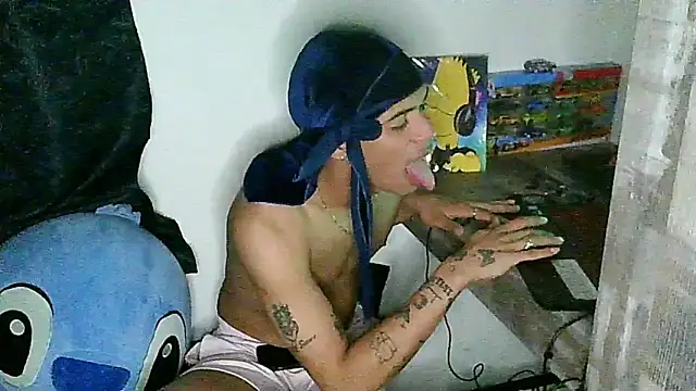 Glen connor 11 online show from 12-23-25, 03:50