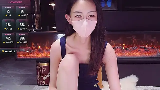 Snapshot of Anan-077 chatting on 06-19-26, 04:57 Anan-077 online show from 06-19-26, 04:57