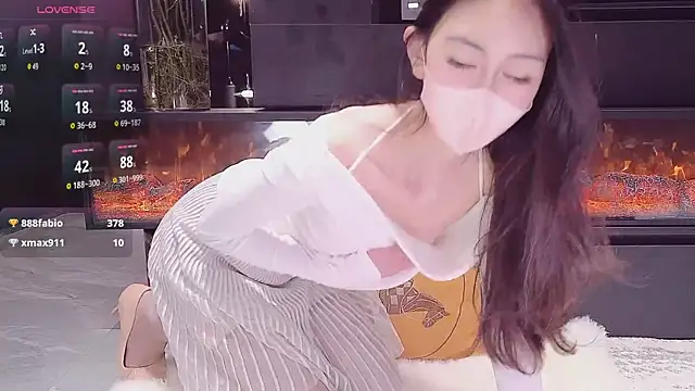Snapshot of Anan-077 chatting on 05-03-26, 03:37 Anan-077 online show from 05-03-26, 03:37