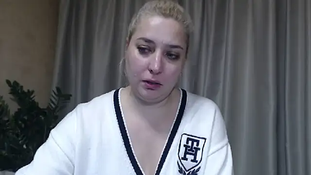 sweetpussy13 online show from 11-22-25, 08:46