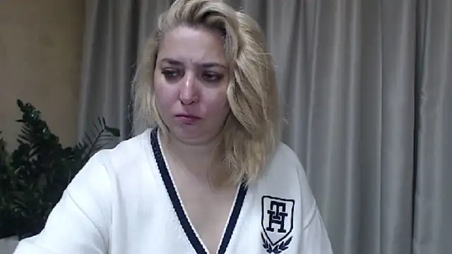 sweetpussy13 online show from 10-18-25, 06:15