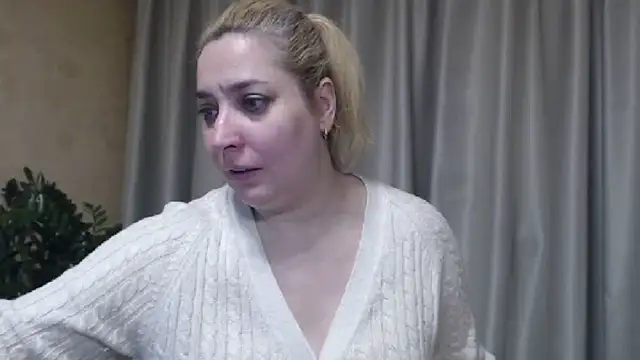 sweetpussy13 online show from 02-17-26, 06:33