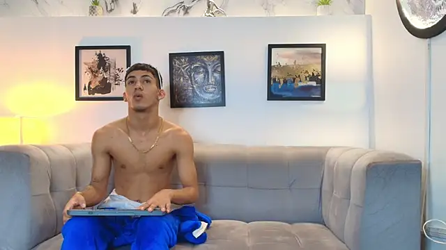 DIAMOND BLACKS online show from 02-07-26, 07:27