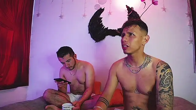 Noha and Iam online show from 04-14-26, 12:21