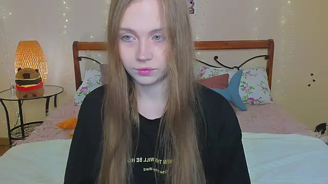 Snapshot of miya_soft chatting on 05-31-26, 01:44 miya soft online show from 05-31-26, 01:44