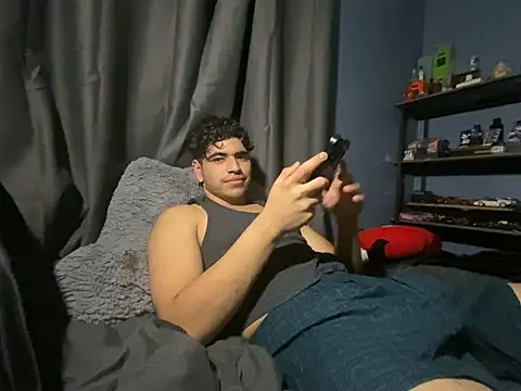 Snapshot of Playboy-Ever chatting on 05-29-26, 04:51 Playboy-Ever online show from 05-29-26, 04:51