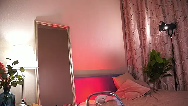 Carrie in the city online show from 12-22-25, 05:51