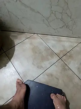 Snapshot of sam07422 chatting on 12-17-25, 05:29 sam07422 online show from 12-17-25, 05:29