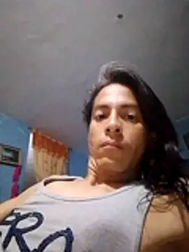 Snapshot of angeliChacon chatting on 05-09-26, 04:27 angeliChacon online show from 05-09-26, 04:27