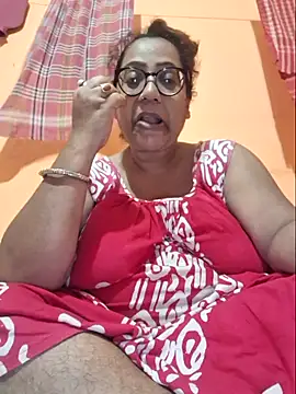 Snapshot of MISTI_KOLK chatting on 07-17-26, 04:10 MISTI KOLK online show from 07-17-26, 04:10
