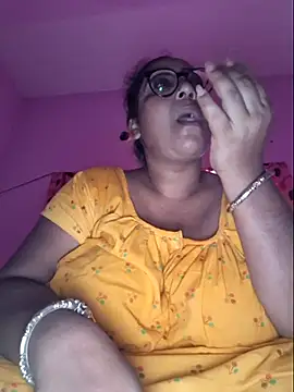 Snapshot of MISTI_KOLK chatting on 07-16-26, 12:13 MISTI KOLK online show from 07-16-26, 12:13