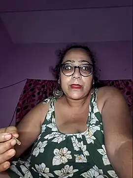 Snapshot of MISTI_KOLK chatting on 07-21-26, 06:09 MISTI KOLK online show from 07-21-26, 06:09