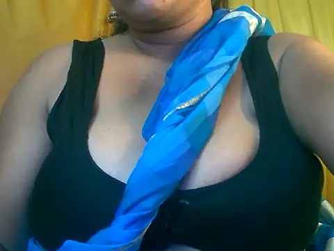 Snapshot of MISTI_KOLK chatting on 05-14-26, 08:55 MISTI KOLK online show from 05-14-26, 08:55
