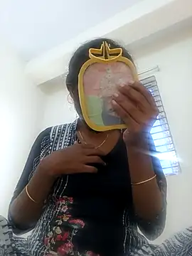 Snapshot of Anal_queen650 chatting on 01-06-26, 08:51 Anal queen650 online show from 01-06-26, 08:51