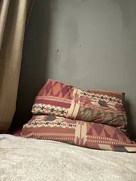 Thirdleg109 online show from 12-19-25, 06:49