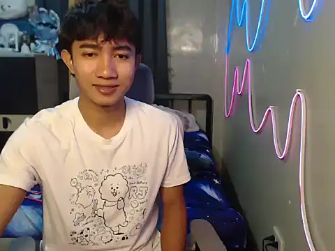 Ur hottestjonny online show from 06-20-26, 11:21