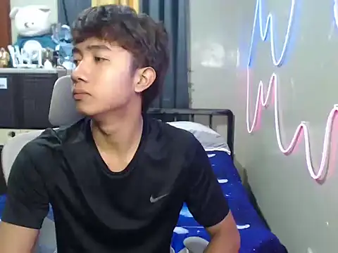 Ur hottestjonny online show from 06-24-26, 10:29