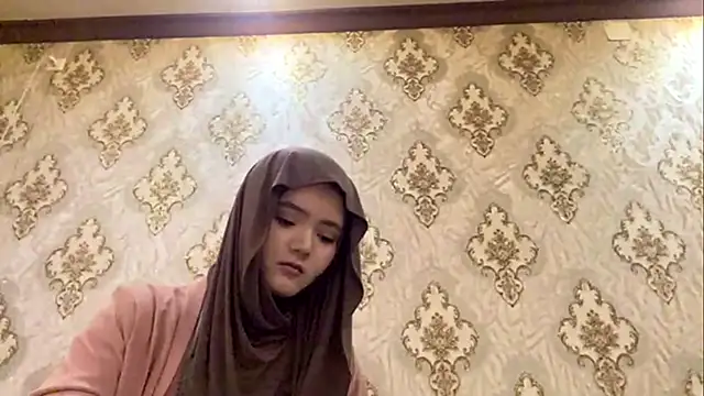 Katepleaurxo online show from 04-03-26, 05:14