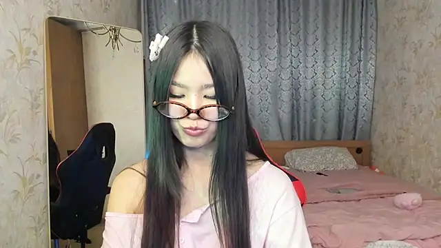 amiya cute online show from 03-13-26, 02:55