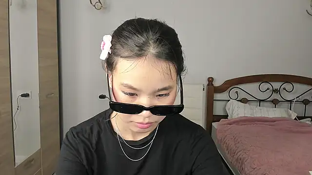 amiya cute online show from 02-11-26, 02:28