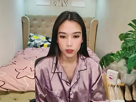 Snapshot of Nirafox chatting on 08-01-26, 01:36 Nirafox online show from 08-01-26, 01:36