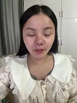 leo-kitty online show from 04-10-26, 02:57