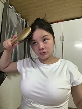 leo-kitty online show from 03-06-26, 03:07