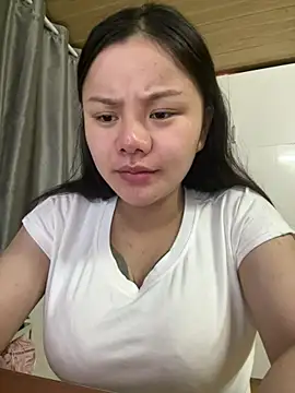 leo-kitty online show from 04-02-26, 02:57