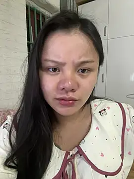 Snapshot of leo-kitty chatting on 05-02-26, 03:28 leo-kitty online show from 05-02-26, 03:28