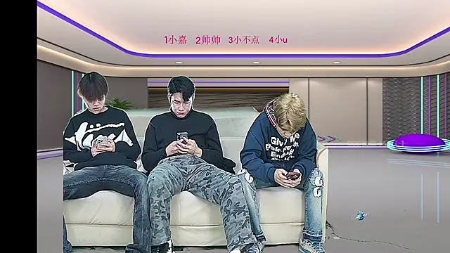 Snapshot of yujiannanpu chatting on 12-20-25, 10:18 yujiannanpu online show from 12-20-25, 10:18