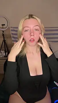 MonaNoire online show from 01-15-26, 11:46