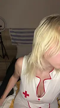 MonaNoire online show from 01-11-26, 06:42