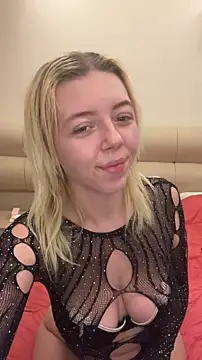 MonaNoire online show from 02-08-26, 07:22