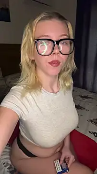 MonaNoire online show from 02-24-26, 08:59