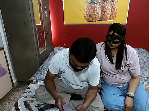 Lovelycouple25 online show from 02-03-26, 06:33