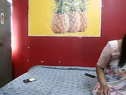 Lovelycouple25 online show from 02-18-26, 06:11