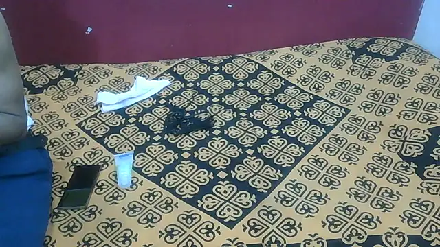 Lovelycouple25 online show from 06-21-26, 06:08