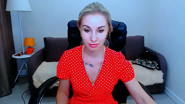 Hanna--Sweet online show from 07-10-26, 04:07