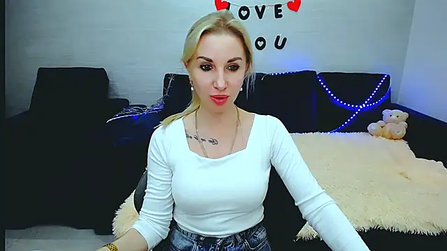 Hanna--Sweet online show from 02-13-26, 11:54