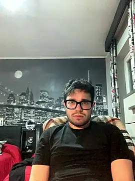 Snapshot of sognatore99 chatting on 01-10-26, 04:57 sognatore99 online show from 01-10-26, 04:57