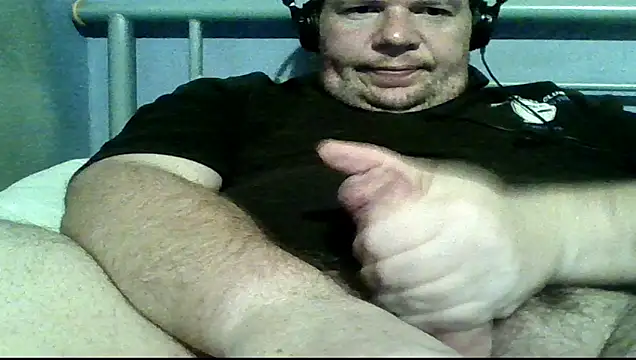 mrhardcock12 online show from 02-09-26, 09:02