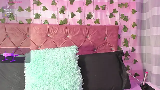 Ayla-marttinez online show from 03-01-26, 01:05