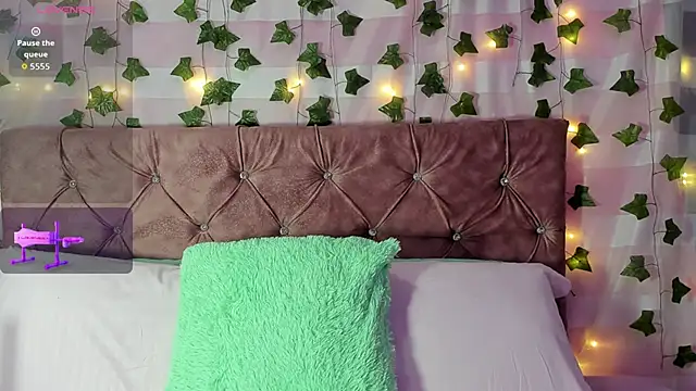 Ayla-marttinez online show from 03-14-26, 01:33