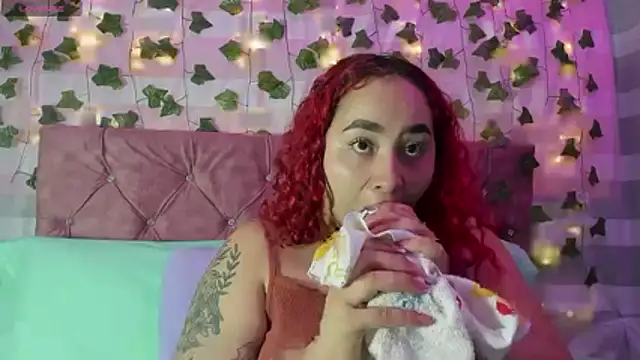 Ayla-marttinez online show from 06-22-26, 12:49
