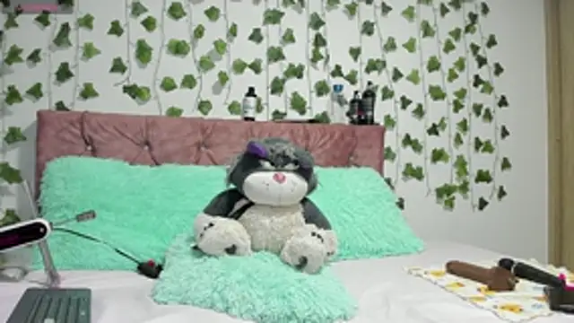 Ayla-marttinez online show from 07-10-26, 01:05